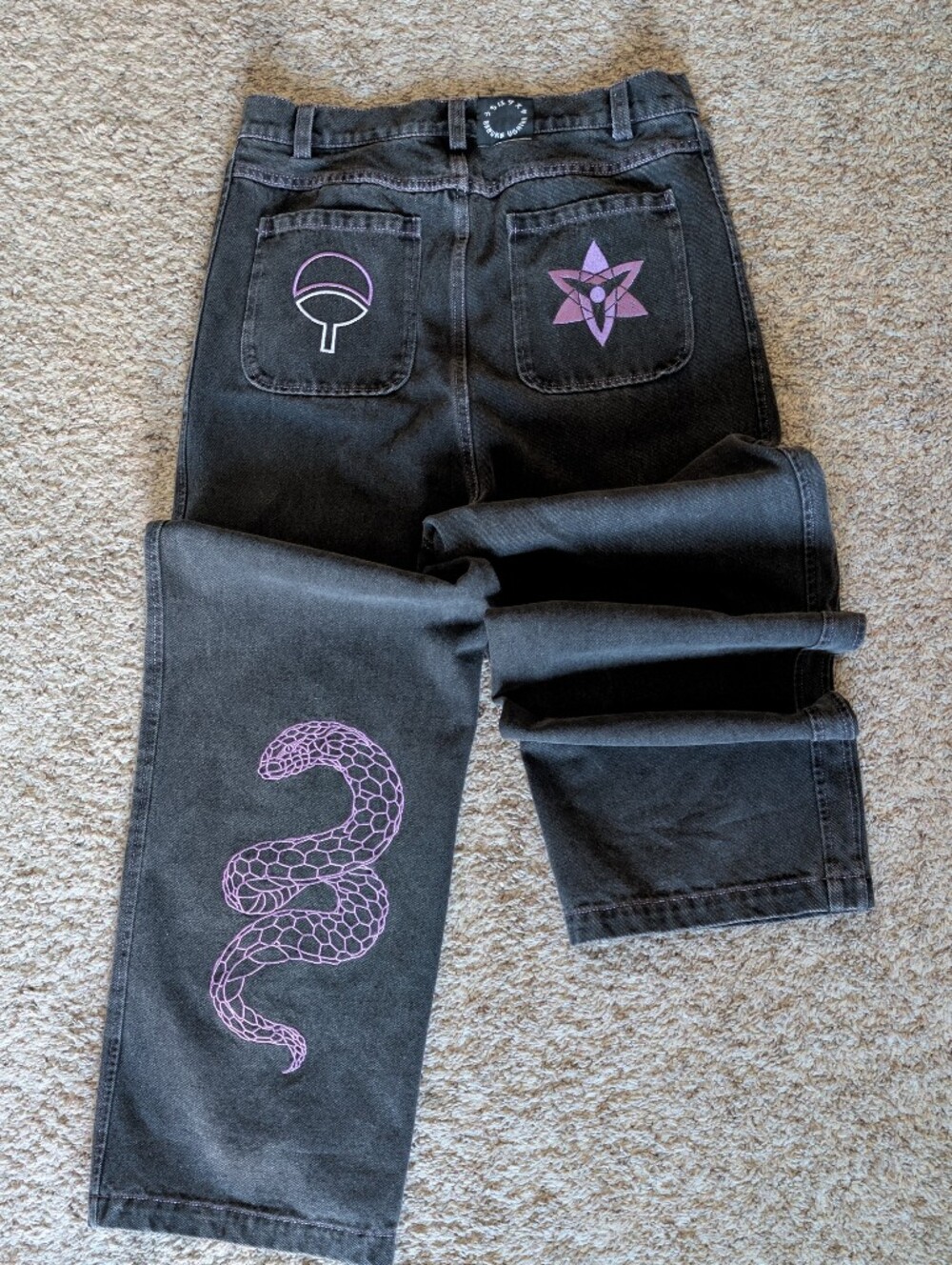 Men's Black Wide Leg Jeans with Lavender Snake & Pocket Graphics
